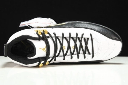 “ROYALTY” 12 AIR JORDAN 1117